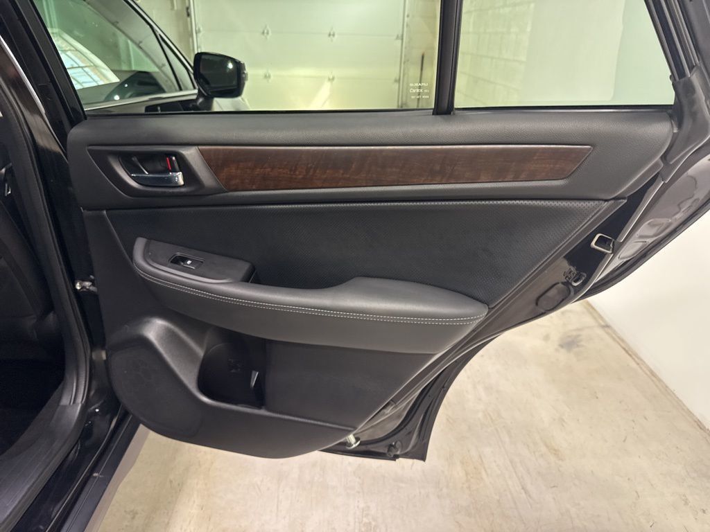 2017 Subaru Outback 2.5i - 23008307 - 40