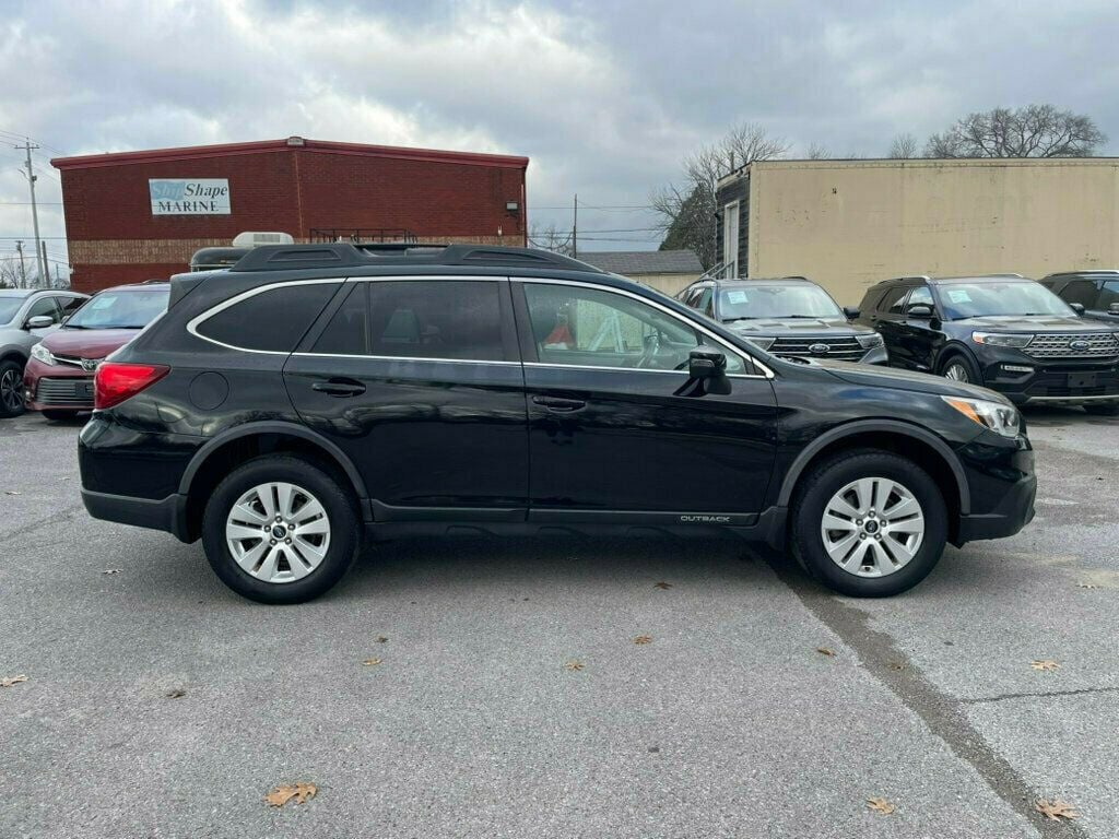 2017 Subaru Outback 2.5i Premium - 22717343 - 7