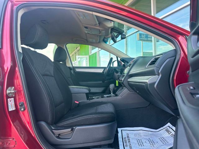 2017 Subaru Outback 2.5i Premium - 22947274 - 18