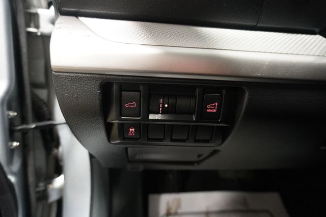 2017 Subaru Outback 2.5i Premium Wagon - 22997738 - 9