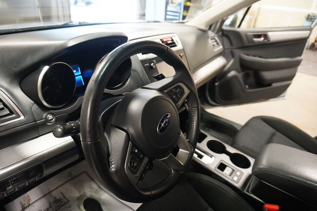 2017 Subaru Outback 2.5i Premium Wagon - 22997738 - 10