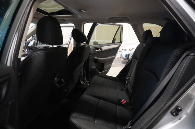 2017 Subaru Outback 2.5i Premium Wagon - 22997738 - 7