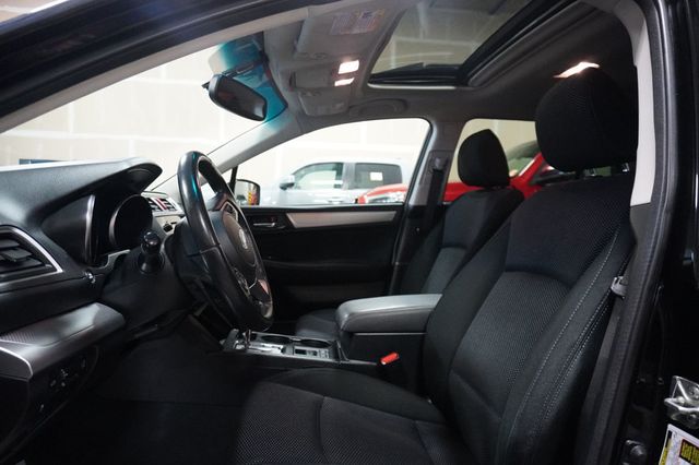 2017 Subaru Outback 2.5i Premium Wagon - 23008911 - 5