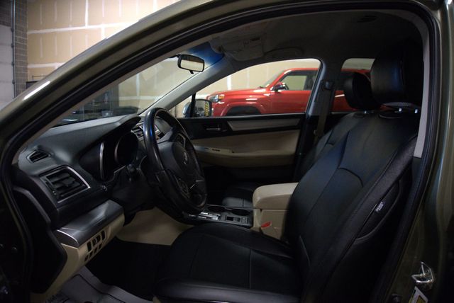 2017 Subaru Outback 2.5i Premium Wagon - 23011959 - 5