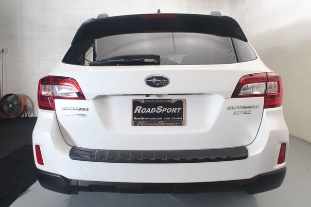 2017 Subaru Outback 2.5i Premium Wagon - 23059176 - 11