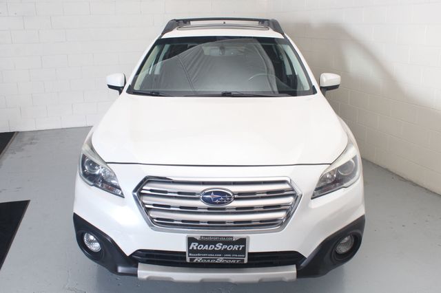 2017 Subaru Outback 2.5i Premium Wagon - 23059176 - 2