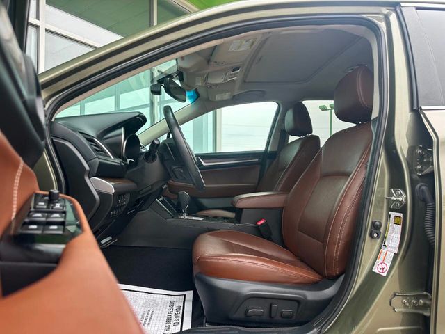 2017 Subaru Outback 2.5i Touring - 22952525 - 10