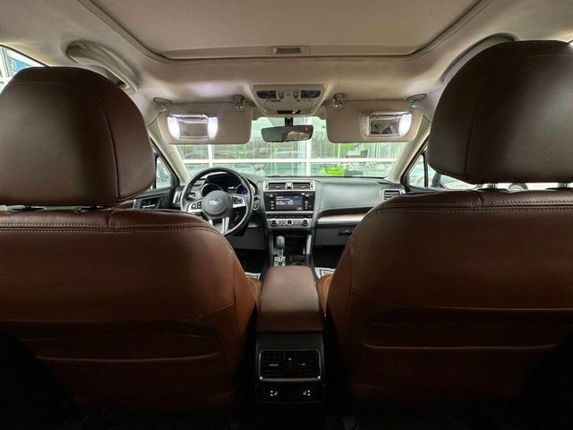 2017 Subaru Outback 2.5i Touring - 22952525 - 23
