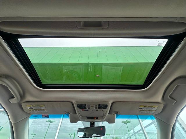 2017 Subaru Outback 2.5i Touring - 22952525 - 30