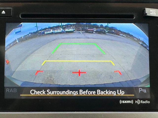 2017 Subaru Outback 2.5i Touring - 22952525 - 39