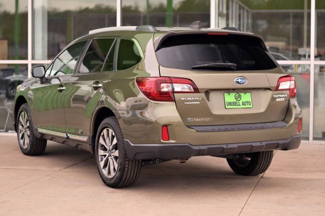 2017 Subaru Outback 2.5i Touring - 22952525 - 4