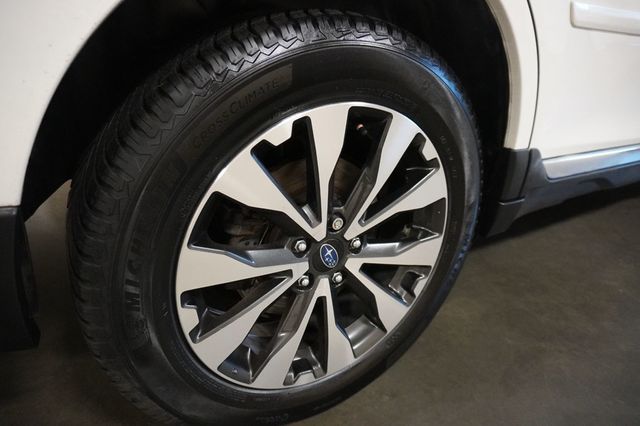2017 Subaru Outback 2.5i Touring Wagon - 22998723 - 14