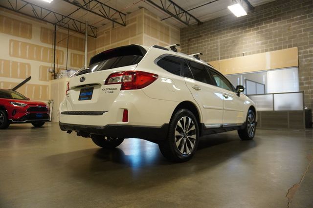 2017 Subaru Outback 2.5i Touring Wagon - 22998723 - 3