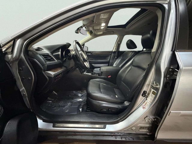 2017 Subaru Outback 3.6R Limited - 22976696 - 18