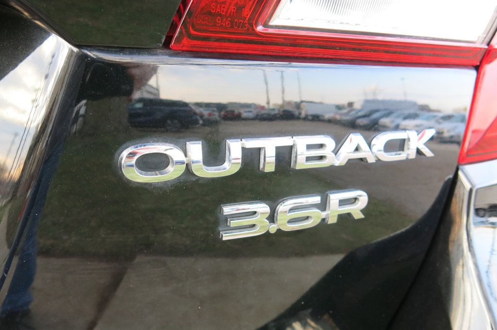 2017 Subaru Outback 3.6R Limited Wagon - 22365574 - 9