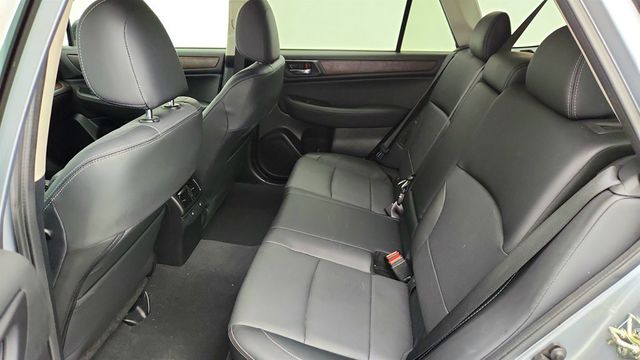 2017 Subaru Outback 3.6R Limited w/ EyeSight, Navigation, High Beam Assist & RAB - 23018162 - 20