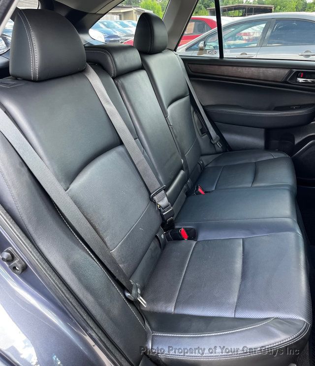 2017 Subaru Outback Leather - 23081537 - 15