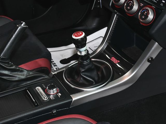 2017 Subaru WRX STi - 22982383 - 45