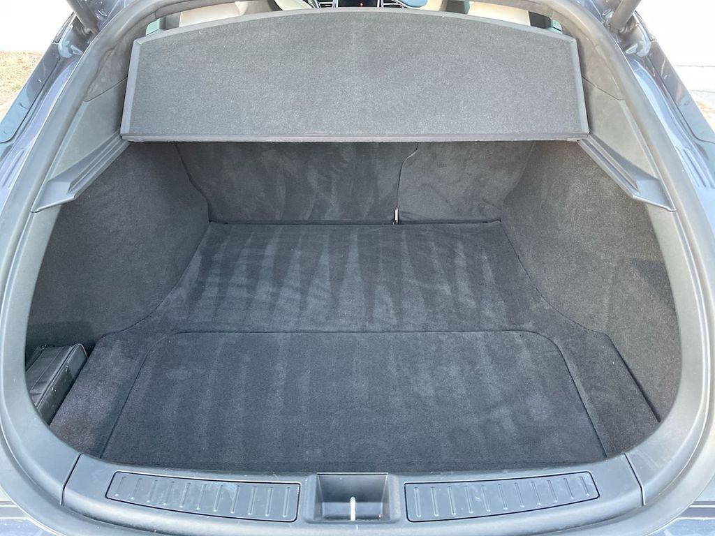 2017 Tesla Model S 85