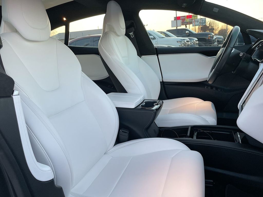 2017 Tesla Model S 85