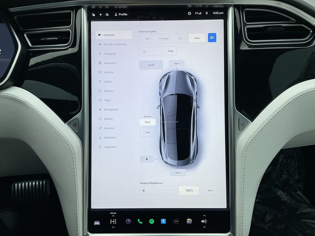 2017 Tesla Model S 85