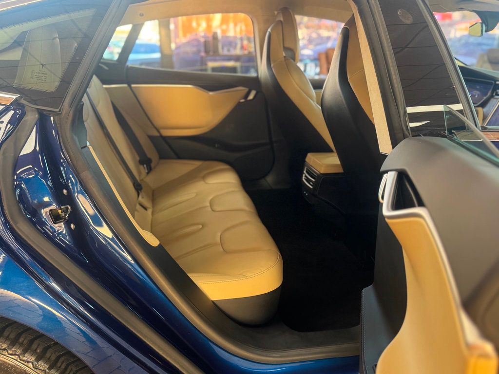 2017 Tesla Model S 75D AWD photo 17
