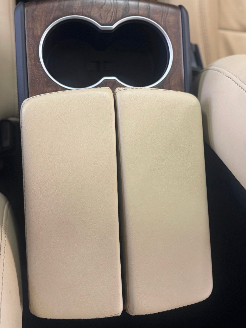 2017 Tesla Model S 75D AWD photo 25