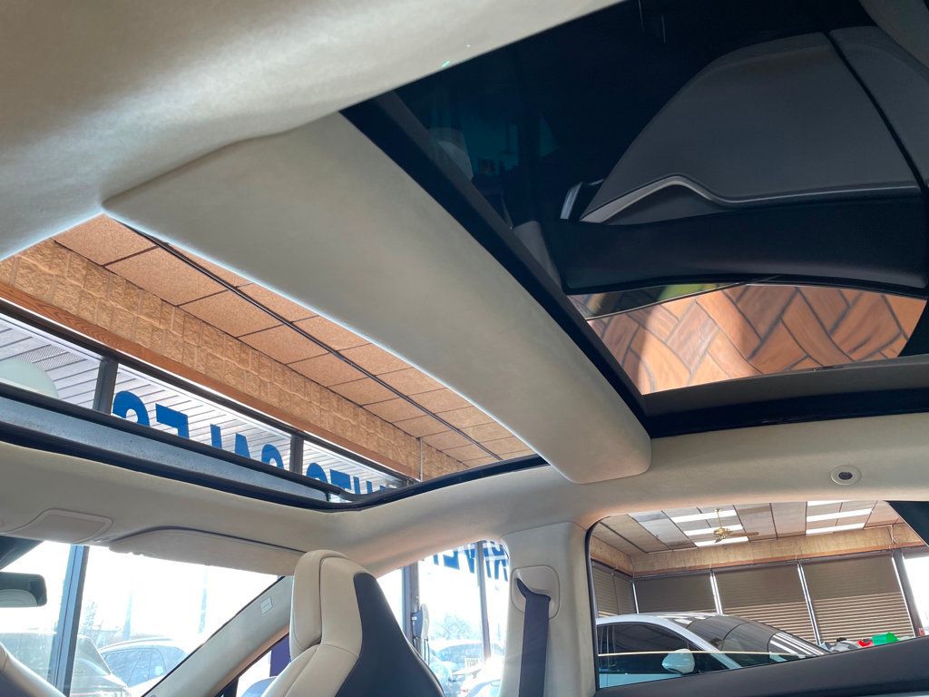 2017 Tesla Model S 75D AWD - 22985193 - 17