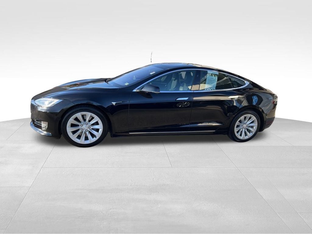 2017 Tesla Model S 75D AWD - 22641255 - 3