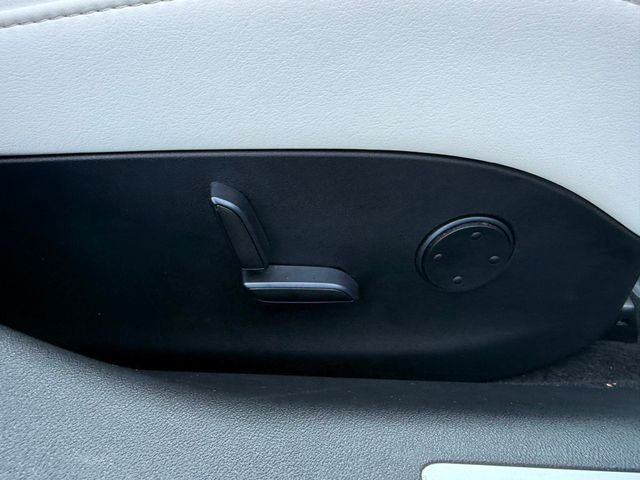 2017 Tesla Model S 75 RWD - 22996502 - 34