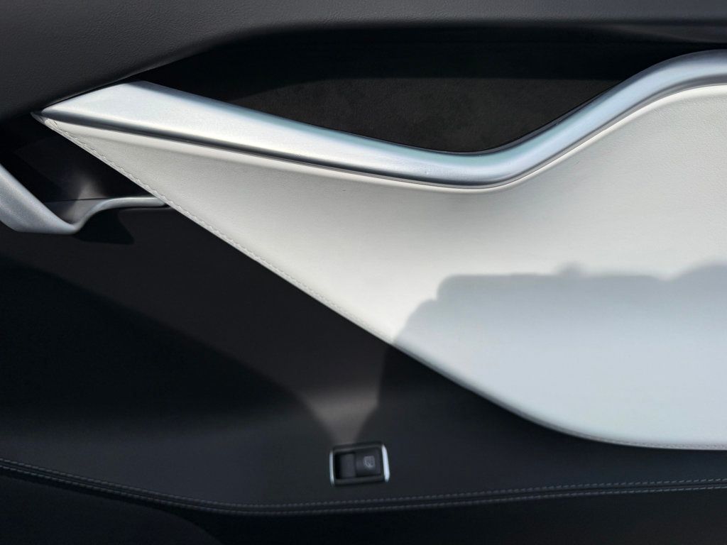 2017 Tesla Model S 75 RWD - 22996502 - 35