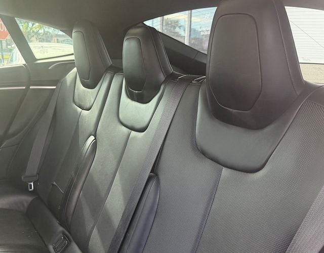 2017 Tesla Model S 90D AWD - 23082494 - 9