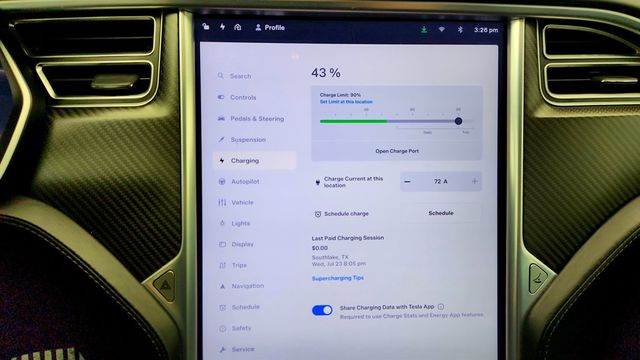 2017 Tesla Model S P100D AWD with 21'' Grey Turbine Wheels - 22991454 - 18