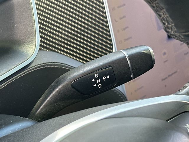 2017 Tesla Model X  - 23040347 - 17