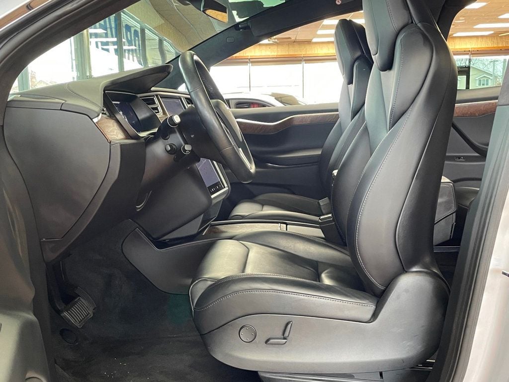 2017 Tesla Model X 100D AWD - 22949151 - 11