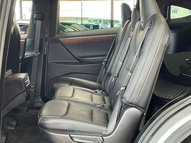 2017 Tesla Model X 100D AWD - 22949151 - 17