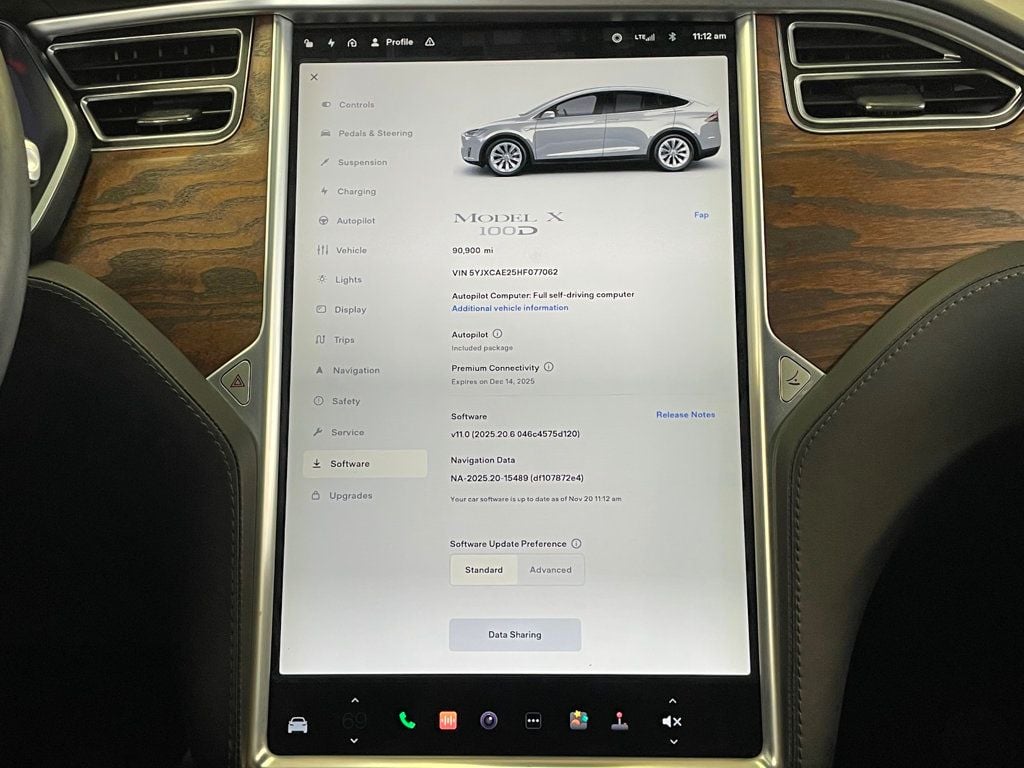 2017 Tesla Model X 100D AWD - 22949151 - 37