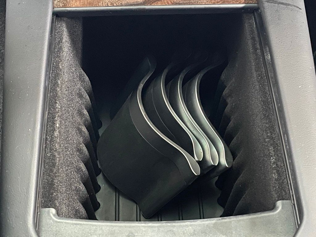 2017 Tesla Model X 100D AWD - 22949151 - 40