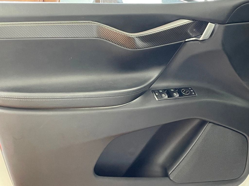 2017 Tesla Model X 100D AWD - 22992379 - 13