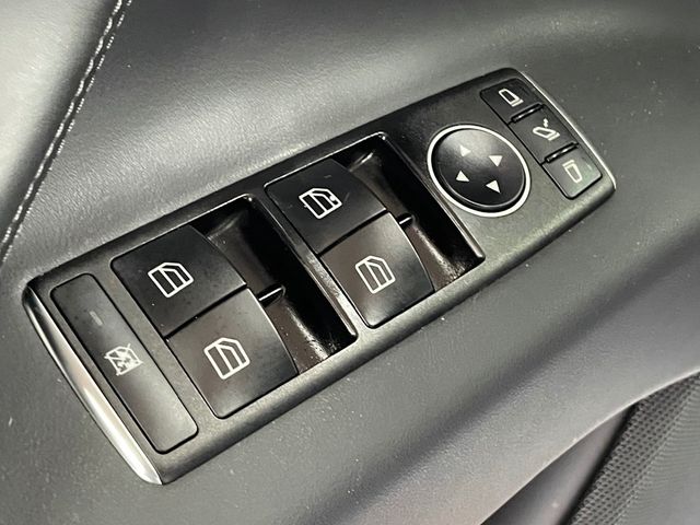 2017 Tesla Model X 100D AWD - 22992379 - 14