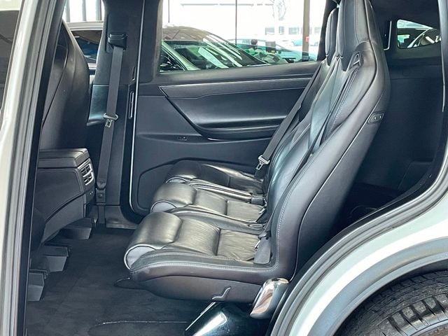 2017 Tesla Model X 100D AWD - 22992379 - 15