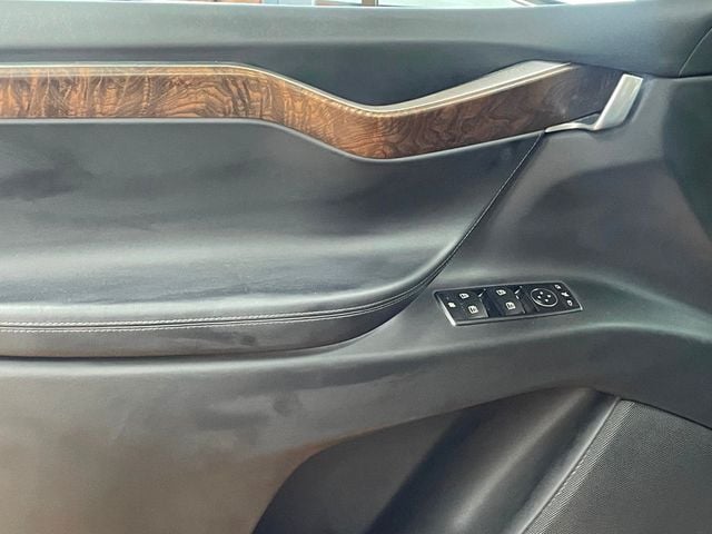 2017 Tesla Model X 100D AWD - 22995936 - 12