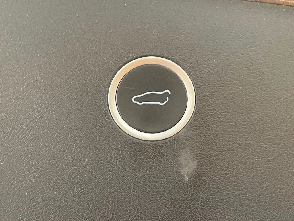 2017 Tesla Model X 100D AWD - 22995936 - 19