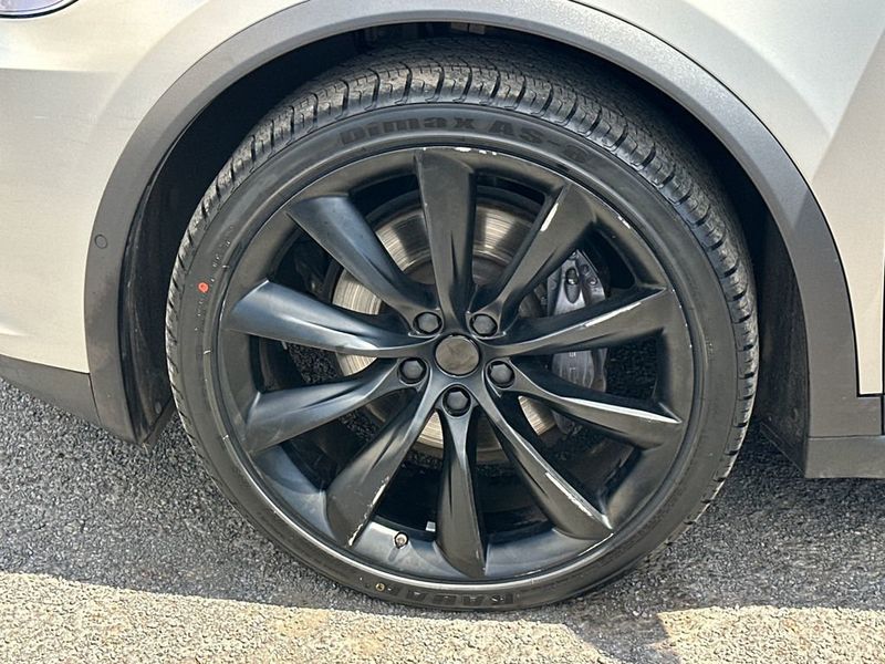 2017 Tesla Model X 100D AWD - 23040347 - 10