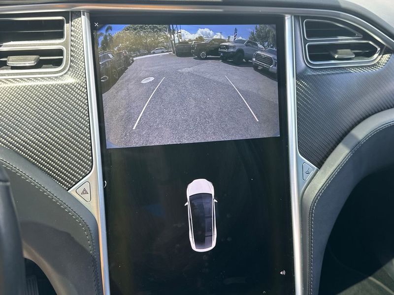 2017 Tesla Model X 100D AWD - 23040347 - 15