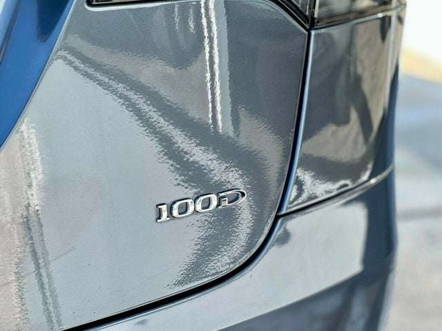 2017 Tesla Model X 100D AWD - 22962316 - 9