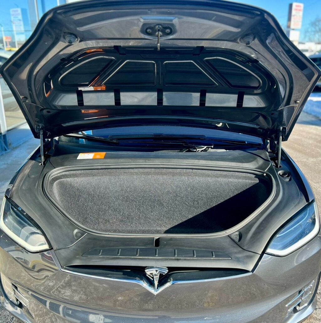 2017 Tesla Model X 100D AWD - 22962316 - 12