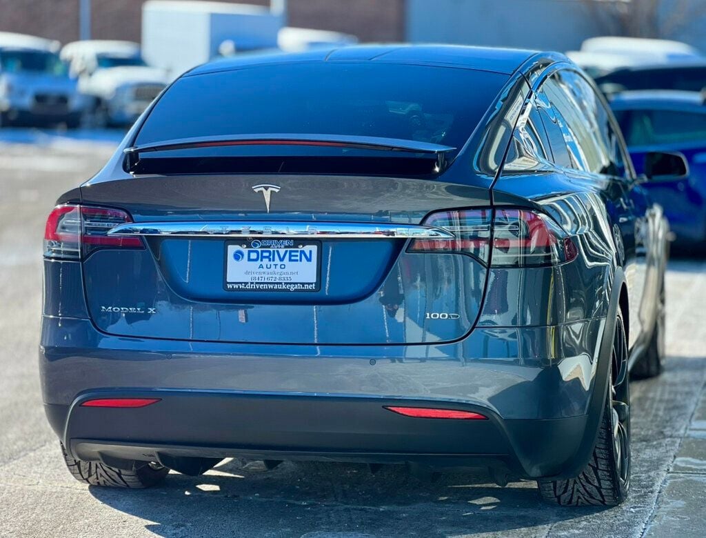 2017 Tesla Model X 100D AWD - 22962316 - 4