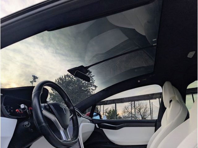 2017 Tesla Model X 100D AWD - 22979971 - 14