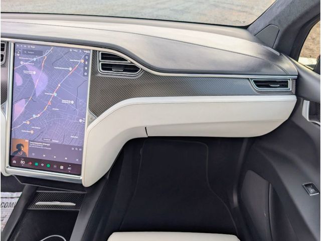 2017 Tesla Model X 100D AWD - 22979971 - 26